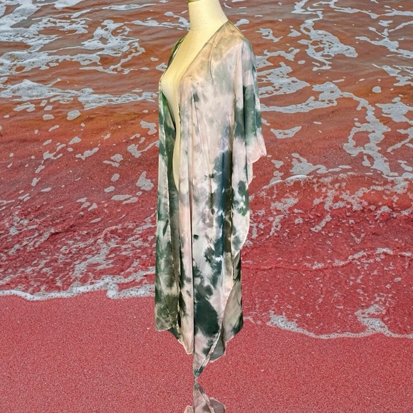NWOT SukiSo Gray & Pink Tie Dye Print Sheer Kimono Coverup One Size Fits Most - Picture 4 of 12